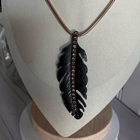 Mystery Box/Seller Resale - Picture 3 of 12